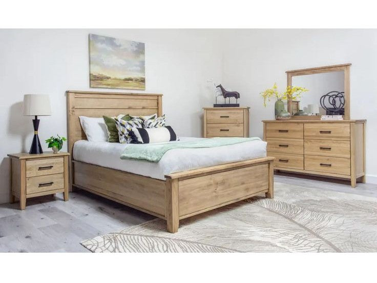 Harlow Panel Bed